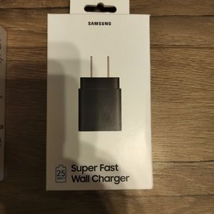 Samsung Super Fast Charger 25 Watts